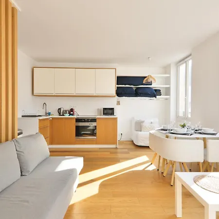 Quartier Saint Michel Notre Dame Free Netflix Апартаменты Париж