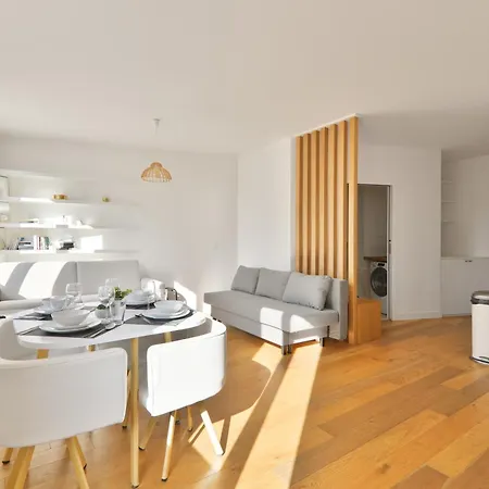 Quartier Saint Michel Notre Dame Free Netflix * Париж