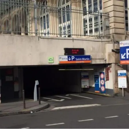Le Grand Quartier Отель 4*