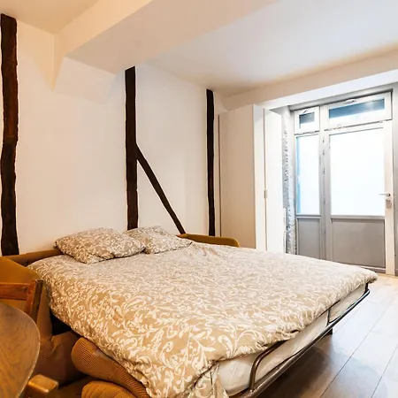 Loft 1 Bedroom Marais, Notre Dame Ac By Lcc Agency *