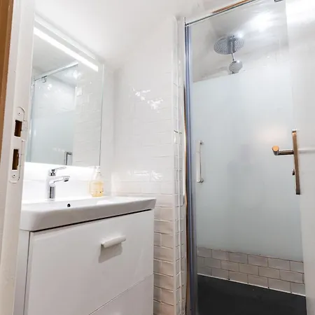 Loft 1 Bedroom Marais, Notre Dame Ac By Lcc Agency *