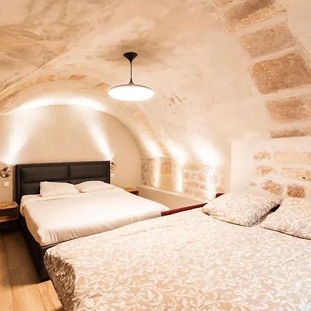 Apartment Loft 1 Bedroom Marais, Notre Dame Ac By Lcc Agency *