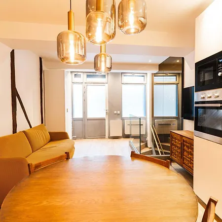 Loft 1 Bedroom Marais, Notre Dame Ac By Lcc Agency Paris