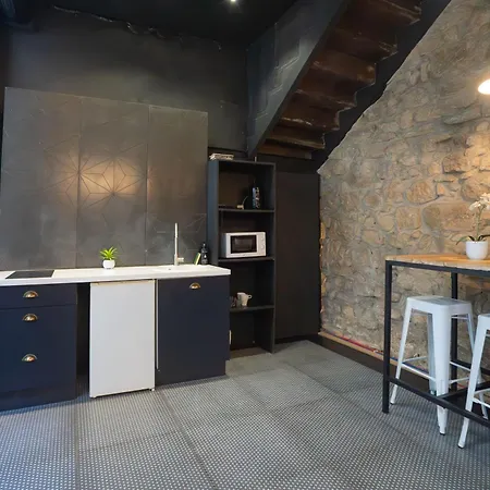 Notre Dame De Nazareth 3 - 2p - Flat-guest * Paris