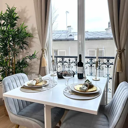 Apartment Beautiful Studio Front Of Sacre-coeur *