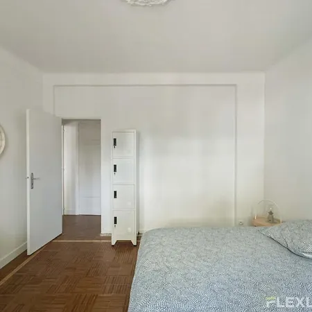 Flexliving - Whole Flat - Verdun Апартаменты
