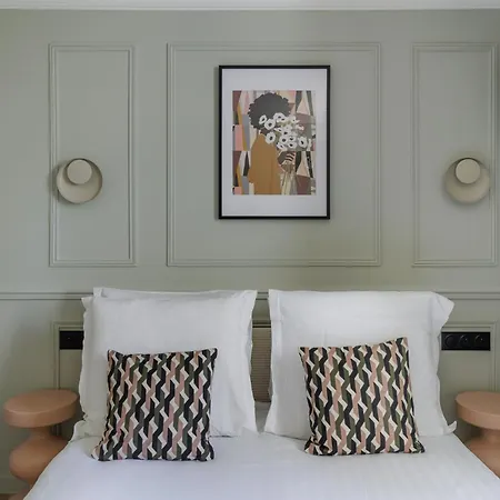 Poetic - Louvre Apartamento *