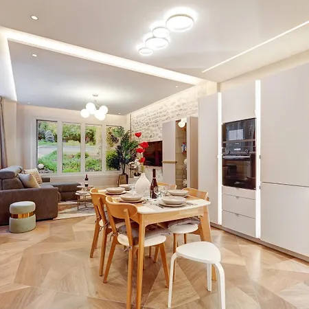 Luxueuse Haussmanienne Confort Et Elegance Paris