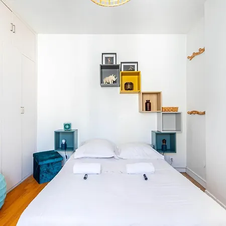 Guestready - Pour 2 A Deux Pas Du Metro Appartement Parijs