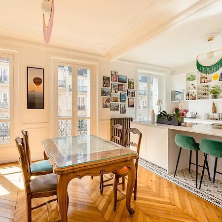Luxury 1 Bedroom 700ft2 Montorgueil/leshalles *