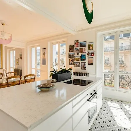 Luxury 1 Bedroom 700ft2 Montorgueil/leshalles Apartment