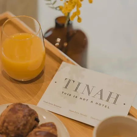 Tinah Paris, Aboukir * パリ