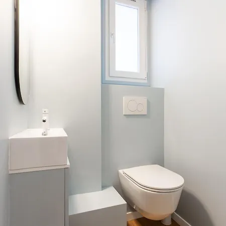 Apartment Stunning - 2br-6p - Center *