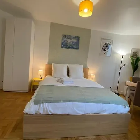 Studio Number 6 Apartment Paris