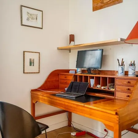 Creative Artist's Retreat In Париж