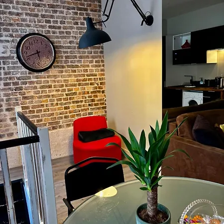 Charming For 4 People 1 Baby In The Heart Of Appartement Paris