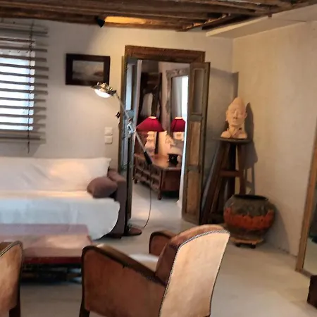 Apartment Heart Of Saint-germain-des-pres - Charming & Smart - For 2 People *