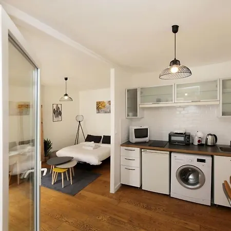 Avec Bureau Proche Montmartre - P2 - Flat-guest Apartment *