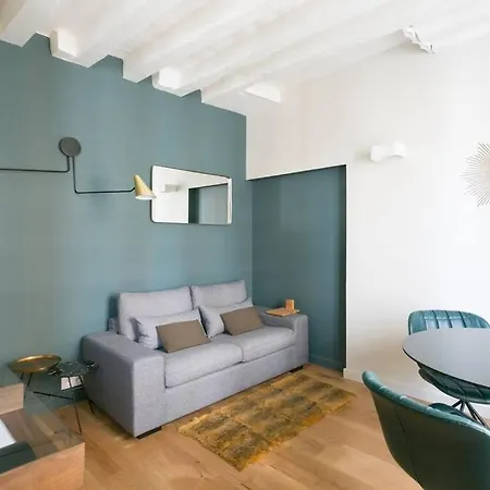 Apartmán Romantic Brand New In Paris, Bathroom, Kitchen *
