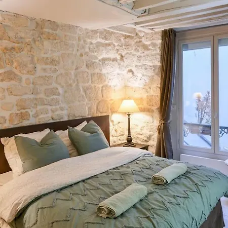 Cosy En Plein Marais Διαμέρισμα