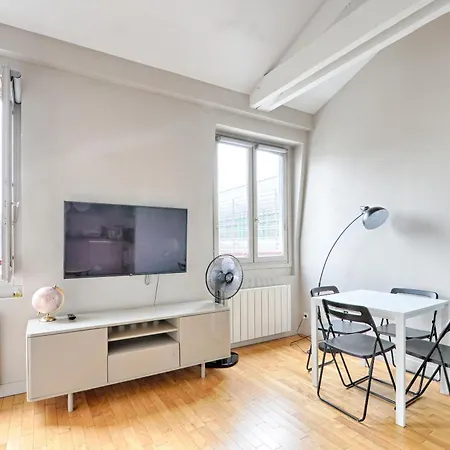 St Dom Face - Vue Tour Eiffel Appartement *