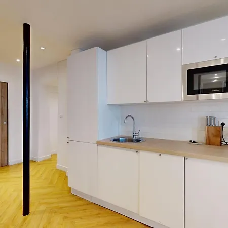 200 Ddj - Superbe A Apartment *