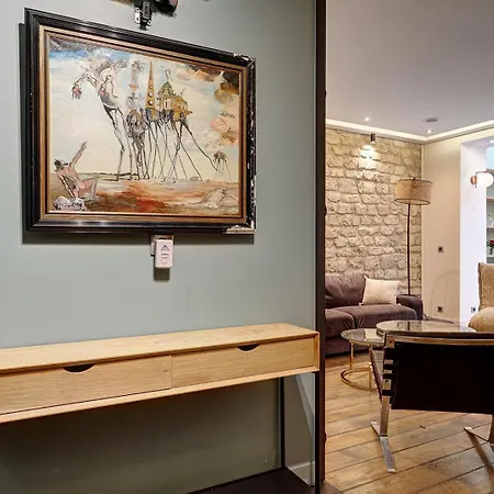 アパート 334 Parisian Loft - Superb In