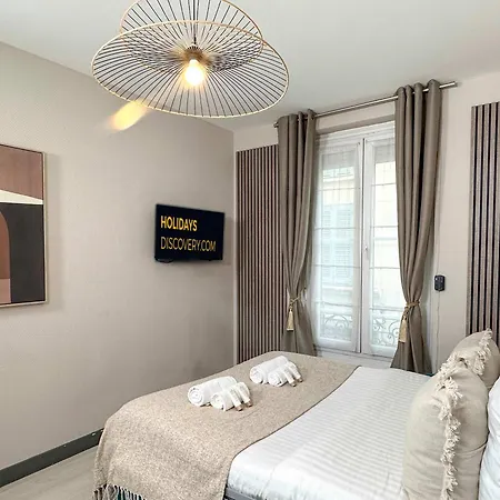 Best Deal In * Paris