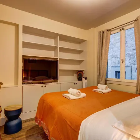 Le Marais - Les Halles Colorful & Modern 3bd Appartamento