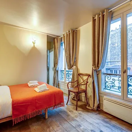 Le Marais - Les Halles Colorful & Modern 3bd *