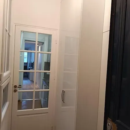 Flat 31m2 Near Pompidou Center, Marais, Les Halles, Mobility Lease Only *