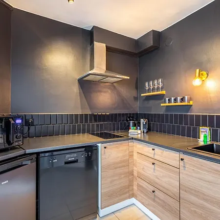 Guestready - Black Pearl Close To The Metro Appartement