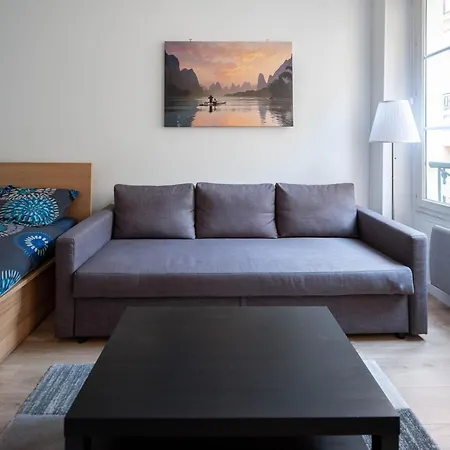 Flat 31m2 Near Pompidou Center, Marais, Les Halles, Mobility Lease Only Apartment Paris