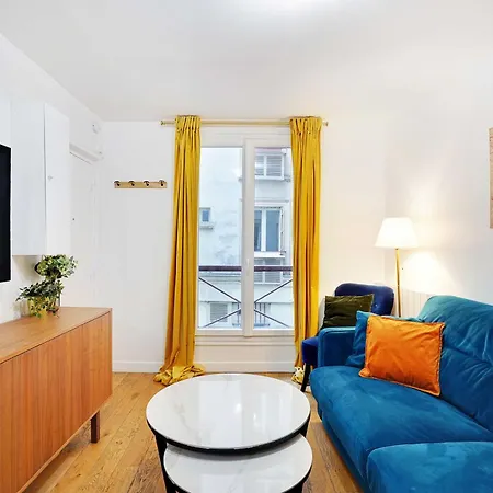 Confort Et Charme Pour 6 A Republioque Paris