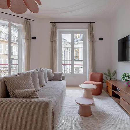 Apartment Amazing Flat - Center Of