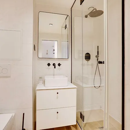 Cmg - Bastille / Le Marais - C Appartement Paris