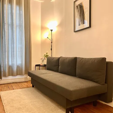 Spacious Flat Near Montparnasse Bausset 4th * 巴黎