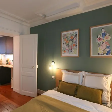 Splendid T2 Near Menilmontant Apartment *