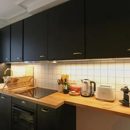 Splendid T2 Near Menilmontant Apartment Paris