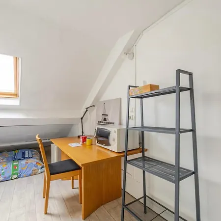 !!!! Only Airbnb !!!!! Please Read My Name And Look At Pictures - Under Roof - Cool Area *