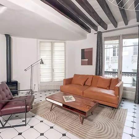 Modern & Spacious Near Le Marais Apartman