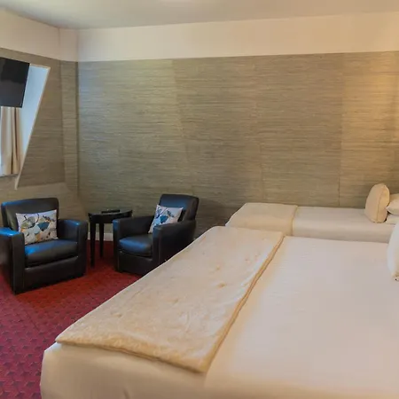 Delavigne Hotel