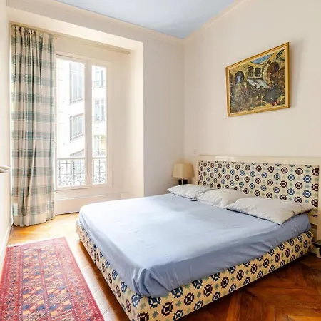 Apartment Pres De La Tour Eiffel