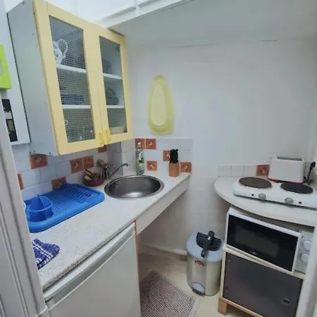 Апартаменты Near Invalide Montparnasse
