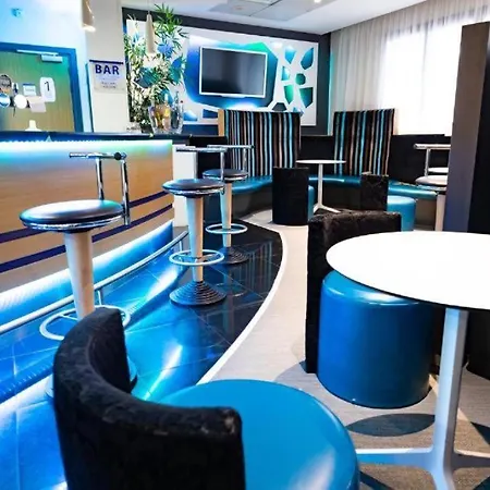 Eiffel Citea Dayroom Espace Sans Nuitee Et Partagee Chatillon Nuitee -- Repos Journee Ou Espace Travail 8-19h Proche Tour Eiffel Ou Usage Bureau A L'heure En Journee -- Nuitee Chatillon Avenue