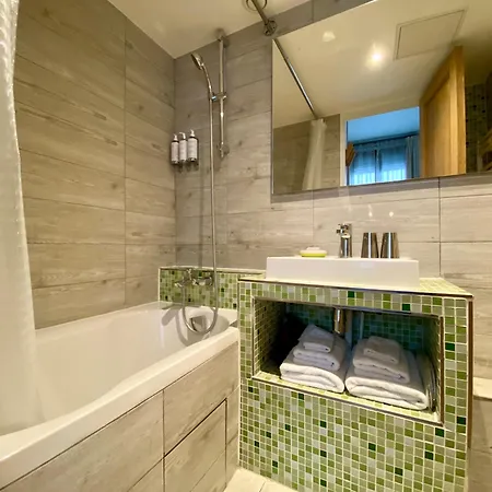 Camparis - - D'hotes París