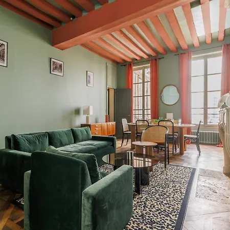 Superb Near Notre-dame Cathedral - Mobility Lease Апартаменты *