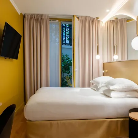 Hotel Arc Elysees Paris