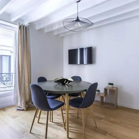 Grands Boulevards 41 Apartment