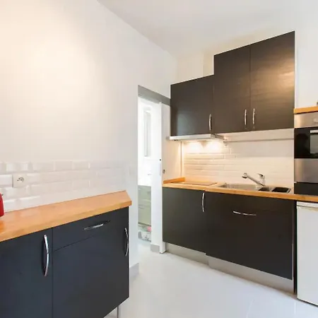 Apartman Lovely 10 Min Walk To Louvre 3 Persons Párizs